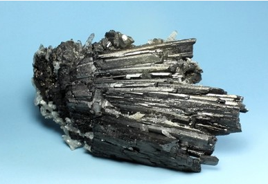 亮度不错的黑钨矿水晶天然矿物晶体矿石教学